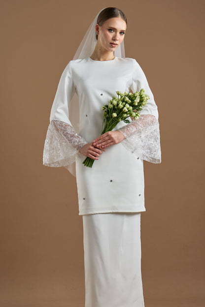 LACES MEDIUM LENGTH VEIL