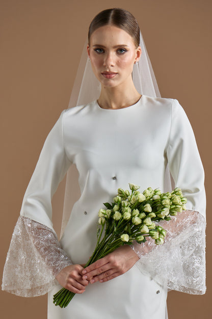 LACES MEDIUM LENGTH VEIL